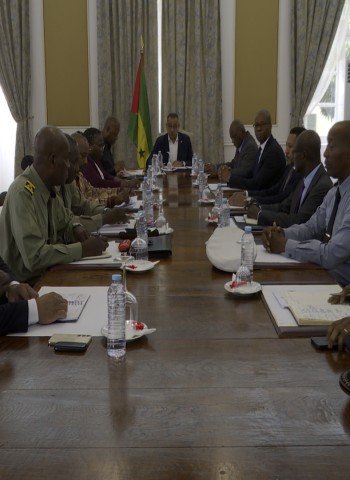 Conselho Superior de Defesa Nacional suspende comandante da Guarda Costeira e inspetor geral das FASTP