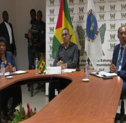 São Tomé e Príncipe integra missão para convencer o Ruanda a regressar a CEEAC