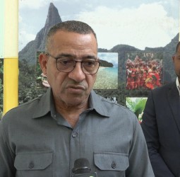 PR visita a ilha do Príncipe e apela à população a lutar pelo seu próprio desenvolvimento