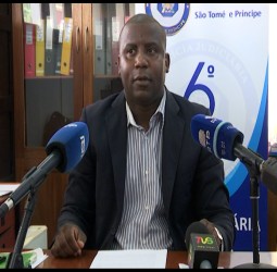 Cidadão sueco detido pela PJ acusado de vários crimes vai ser extraditado nos próximos dias