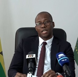 Governos central e regional em rota de colisão por causa das transferências financeiras