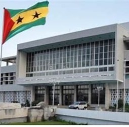 Parlamento aprova suspensão temporária da Lei de Justiça Militar e remete julgamento do caso 25 de novembro para Primeira Instância