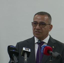 Carlos Vila Nova lança candidatura para um segundo mandato como presidente da república